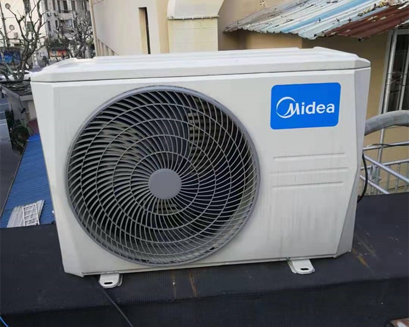 美的空調(diào)外機(jī)維修
